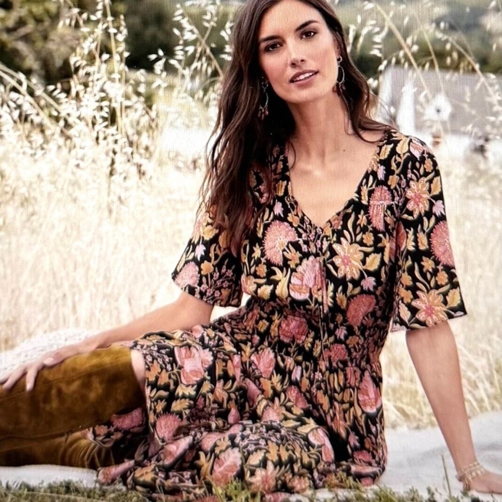 Soft Surroundings Marissa Floral Maxi Dress Size 4P Smocked Tassel Tie Back Zip